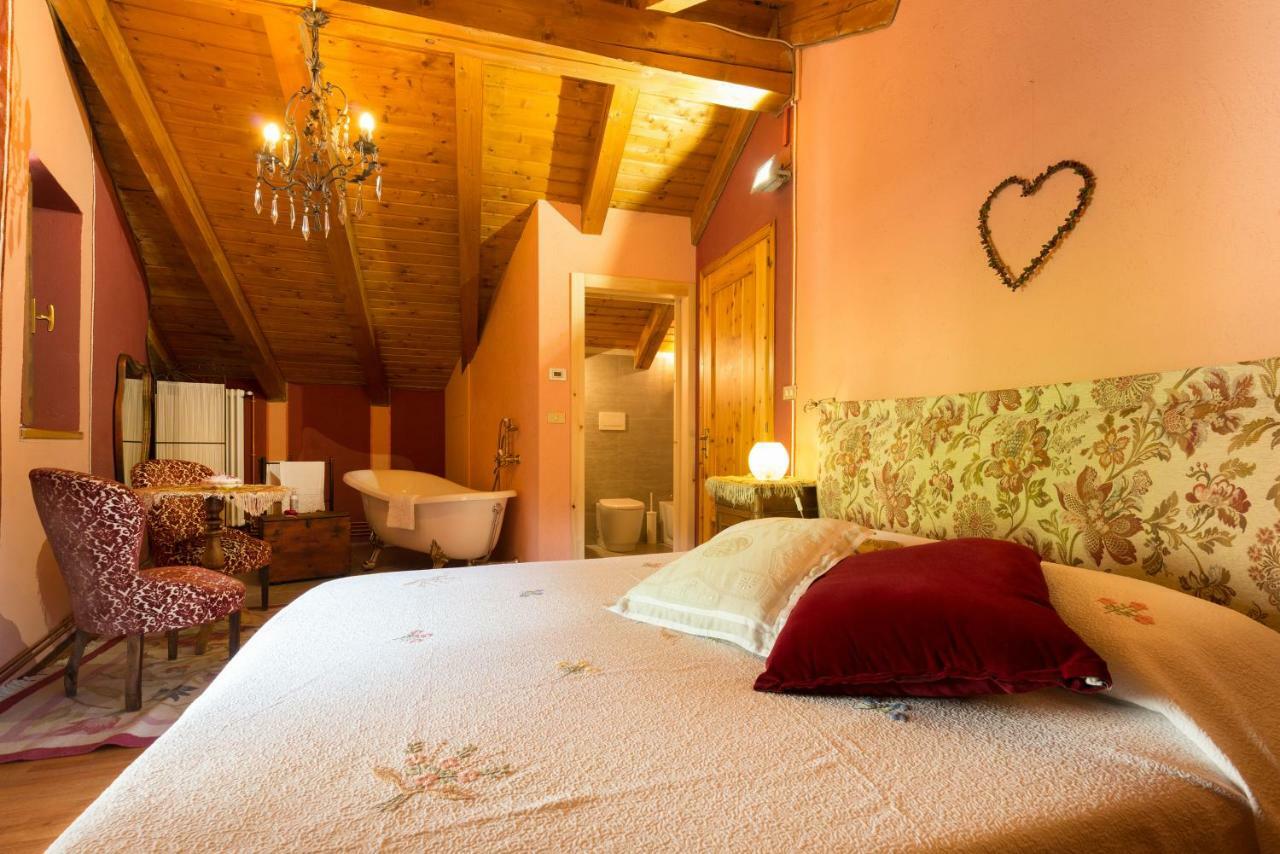 أَويستا Quart De Lune - Boutique B&B المظهر الخارجي الصورة